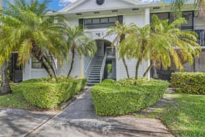 935 NE 199th St 103-16, Miami, FL 33179 - MLS#F10489741