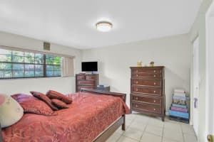 935 NE 199th St 103-16, Miami, FL 33179 - MLS#F10489741