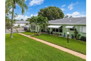100 Bayview Ave C, Boynton Beach