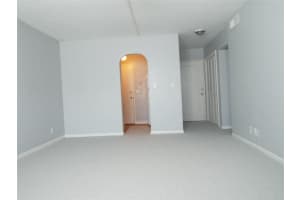 1821 NE 62nd St 309, Fort Lauderdale, FL 33308 Sold 07/01/25