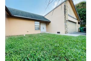 8530 NW 52nd St, Lauderhill, FL 33351 Sold 06/02/25