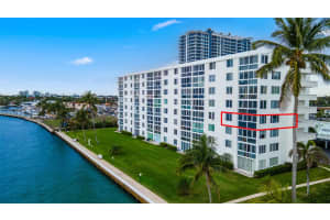 301 Lake Shore Drive, Lake Park, FL 33403 - MLS#F10489785