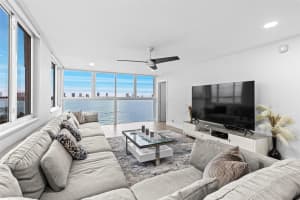 301 Lake Shore Drive 401, Lake Park, FL 33403 - MLS#F10489785