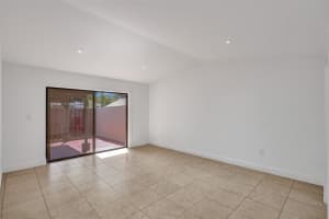 13806 SW 54th St, Miami, FL 33175 Sold 05/09/25