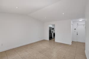 13806 SW 54th St, Miami, FL 33175 Sold 05/09/25