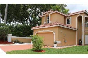 10387 NW 7th St, Coral Springs, FL 33071 Sold 04/29/25