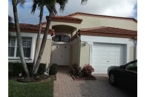 8045 Clear Shores Cir, Delray Beach