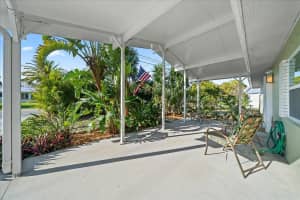 9905 Holly St, Micco, FL 32976 Sold 05/30/25