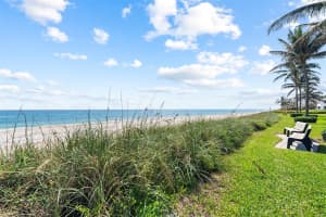 1194 Hillsboro Mile 12, Hillsboro Beach, FL 33062 - MLS#F10489883