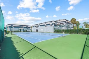 1194 Hillsboro Mile 12, Hillsboro Beach, FL 33062 - MLS#F10489883