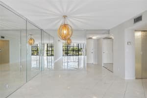 600 Parkview Dr 308, Hallandale Beach, FL 33009 Sold 05/14/25