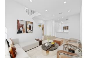 506 SE 7th St 301, Fort Lauderdale, FL 33301 Sold 08/28/25