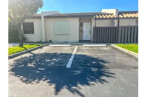 9248 NW 18th St, Pembroke Pines, FL 33024 Sold 06/04/25