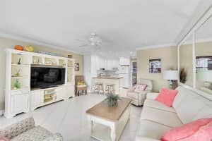 1110 N Riverside Dr 24, Pompano Beach, FL 33062 - MLS#F10489972