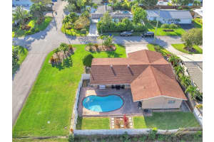 5700 NE 18th Ter, Fort Lauderdale, FL 33308 Sold 06/16/25