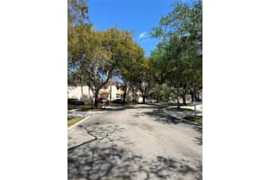 5870 SW 99th Ter, Cooper City, FL 33328 - MLS#F10490029