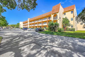 2811 N Pine Island Rd 111, Sunrise, FL 33322 - MLS#F10490033