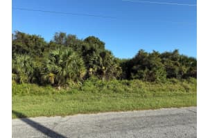330 Kansas Ter, Labelle, FL 33935 - MLS#F10490044