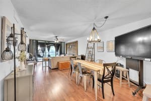 8592 W Sunrise Blvd 206, Plantation, FL 33322 - MLS#F10490104