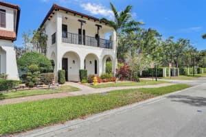 8289 NW 38th St, Cooper City, FL 33024 Sold 08/07/25