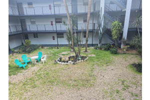 2800 Somerset Dr 203j, Lauderdale Lakes