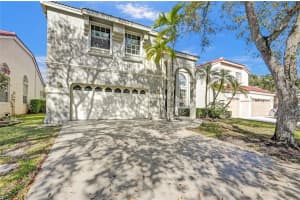 5438 NW 106th Dr, Coral Springs, FL 33076 Sold 05/09/25