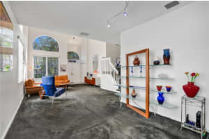 5438 NW 106th Dr, Coral Springs, FL 33076 Sold 05/09/25