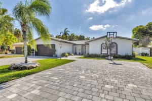 10660 NW 44, Coral Springs, FL 33065 Sold 05/07/25