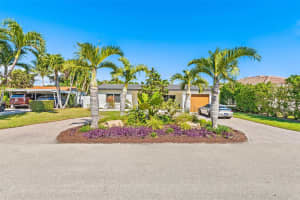 2133 NE 25th St, Wilton Manors, FL 33305 - MLS#F10490166