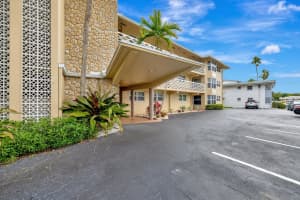 4836 NE 23rd Ave 21, Fort Lauderdale, FL 33308 Sold 06/04/25