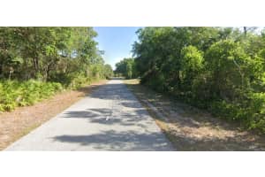 72 Troutdale St, Port Charlotte, FL 33954 - MLS#F10490237