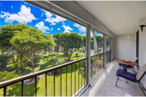 5250 Las Verdes Cir 317, Delray Beach, FL 33484 - MLS#F10490261