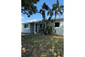 1317 NE 25th St, Pompano Beach, FL 33064 Sold 09/12/25
