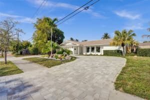 4100 Bayview Dr, Fort Lauderdale, FL 33308 - MLS#F10490363