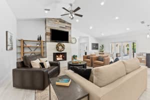 11914 Green Oak Dr, Davie, FL 33330 Sold 09/16/25