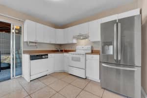 2703 NW 51st PL, Tamarac, FL 33309 Sold 08/07/25