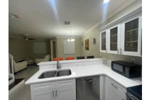 6050 SW 19th Ct, North Lauderdale, FL 33068 - MLS#F10490447