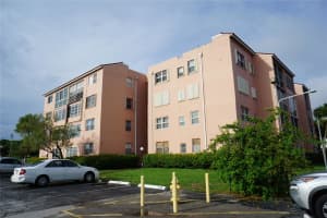 2841 Somerset Dr 115, Lauderdale Lakes, FL 33311 Sold 04/21/25