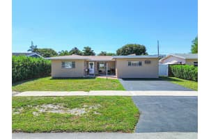 3904 Hayes St, Hollywood, FL 33021 Sold 05/02/25