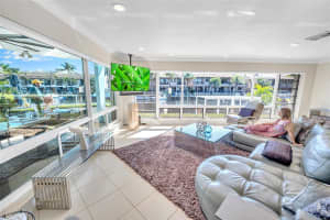 2740 NE 15th St, Fort Lauderdale, FL 33304 - MLS#F10490489