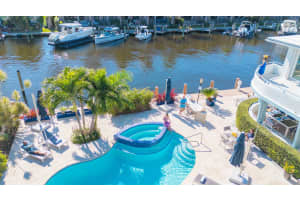 2740 NE 15th St, Fort Lauderdale, FL 33304 - MLS#F10490489