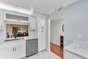 3955 N Nob Hill Rd 4904, Sunrise, FL 33351 - MLS#F10490548