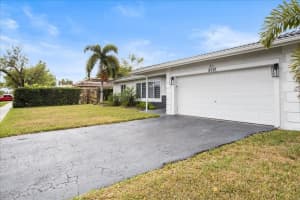 8181 NW 67th Ave, Tamarac, FL 33321 Sold 04/11/25