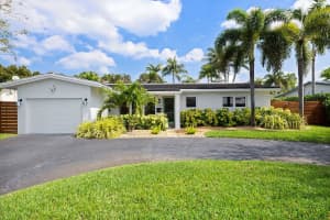 4420 NE 16th Ter, Oakland Park, FL 33334 Sold 05/30/25