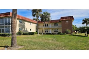 108 Spring Lake Ct 205, Vero Beach, FL 32962 Sold 05/08/25