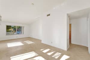 800 NW 79th Ter 800, Plantation, FL 33324 Sold 04/21/25
