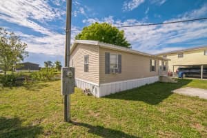 1103 Lemon St, Okeechobee, FL 34974 - MLS#F10490656