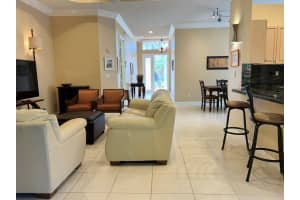 8819 Creston Ln, Boynton Beach, FL 33472 Sold 07/10/25