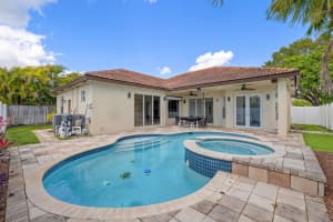 5454 NW 56th Ct, Tamarac, FL 33319 Sold 05/19/25