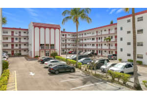 4270 Nw 40th St 205, Lauderdale Lakes